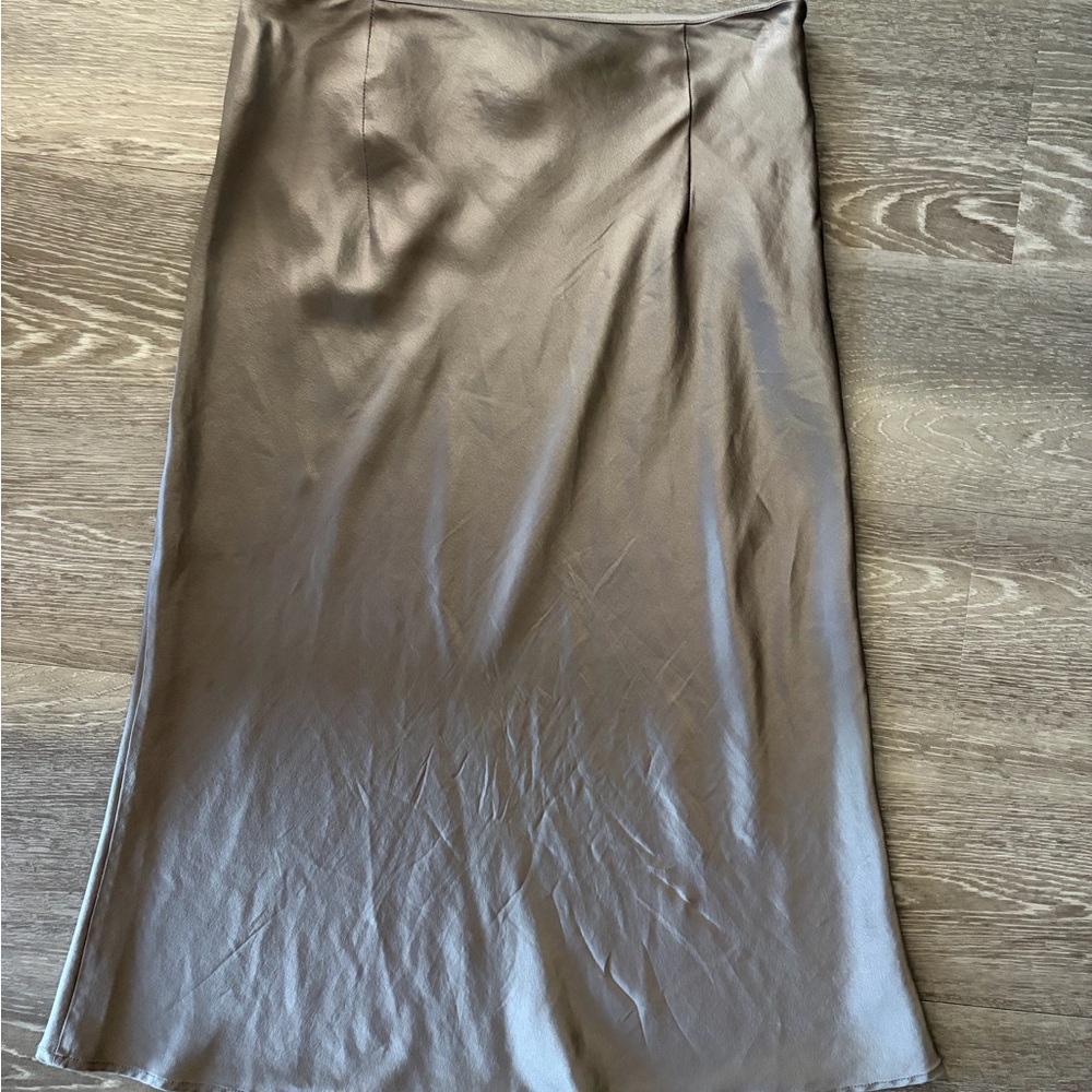 Lilysilk Silk Midi Skirt - Gray - Picture 2 of 5